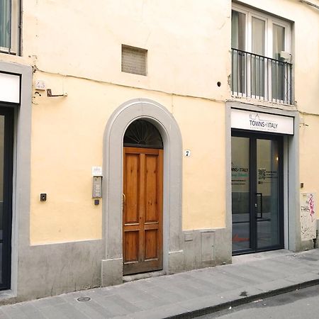 פירנצה Panicale Blue Historic 1Br Stay Near Medici Chapels & Mercato Centrale מראה חיצוני תמונה