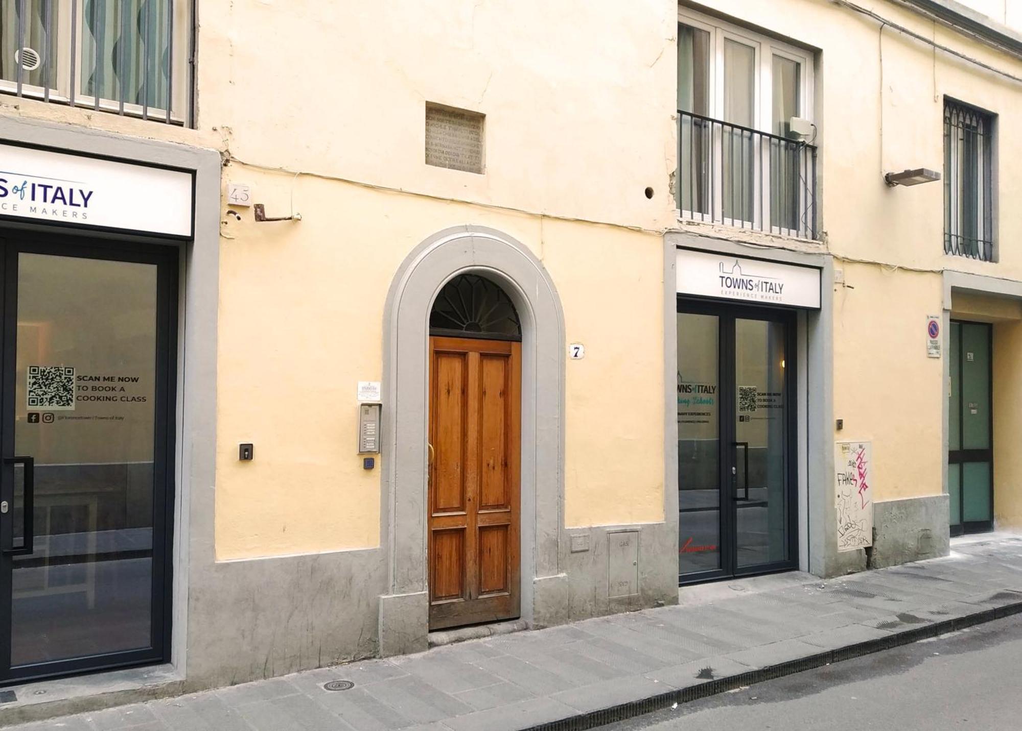 פירנצה Panicale Blue Historic 1Br Stay Near Medici Chapels & Mercato Centrale מראה חיצוני תמונה